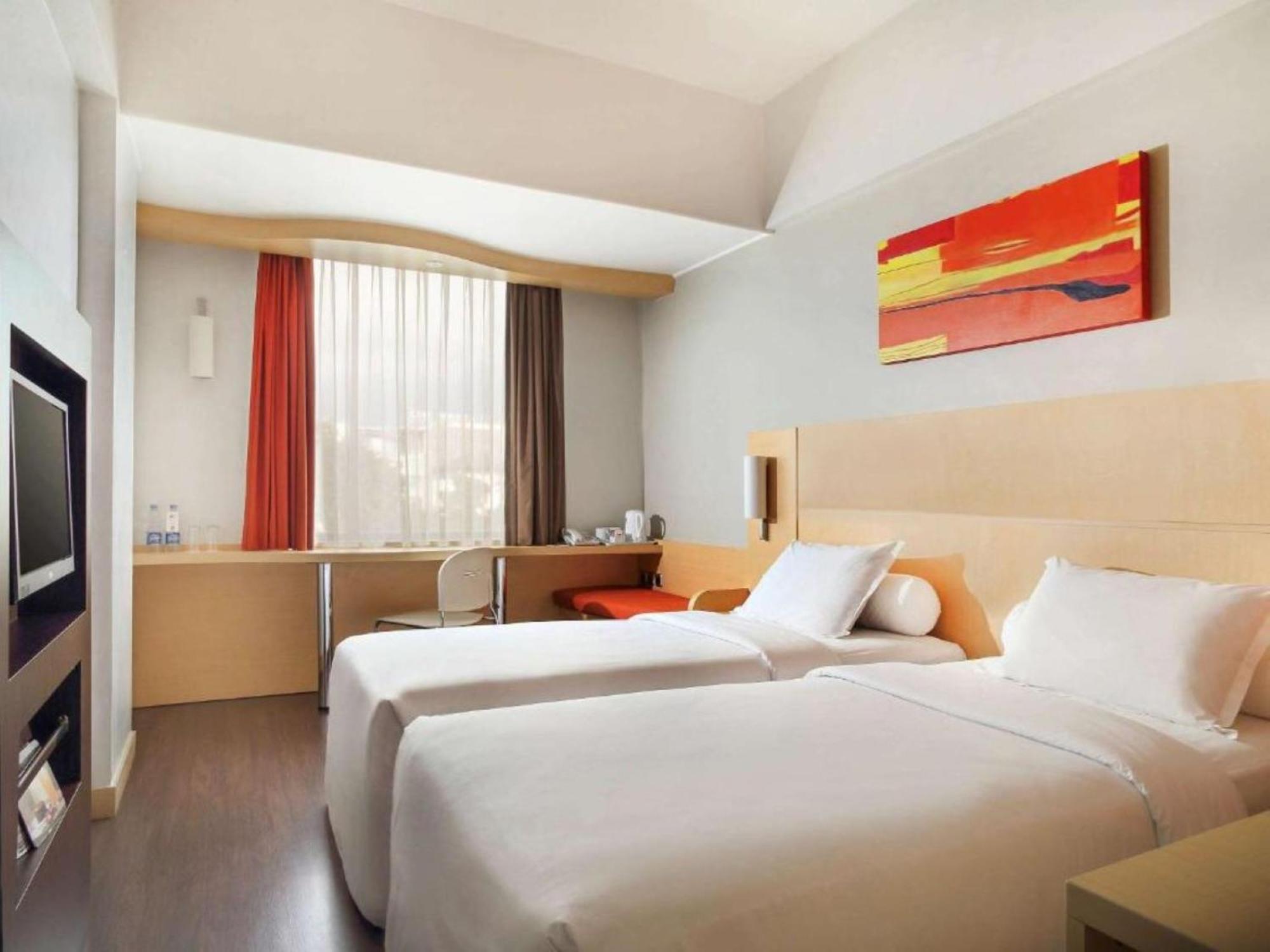 Hotel Horison Arcadia Wahid Hasyim Jakarta Exterior foto