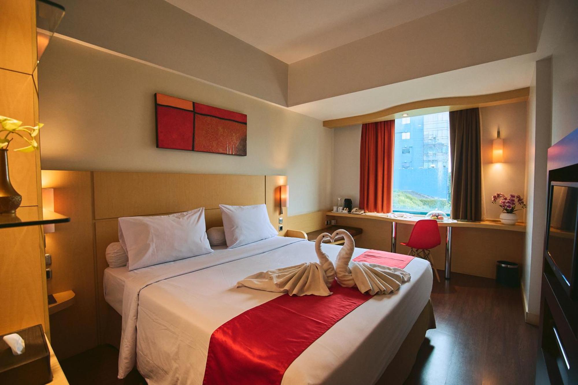 Hotel Horison Arcadia Wahid Hasyim Jakarta Exterior foto