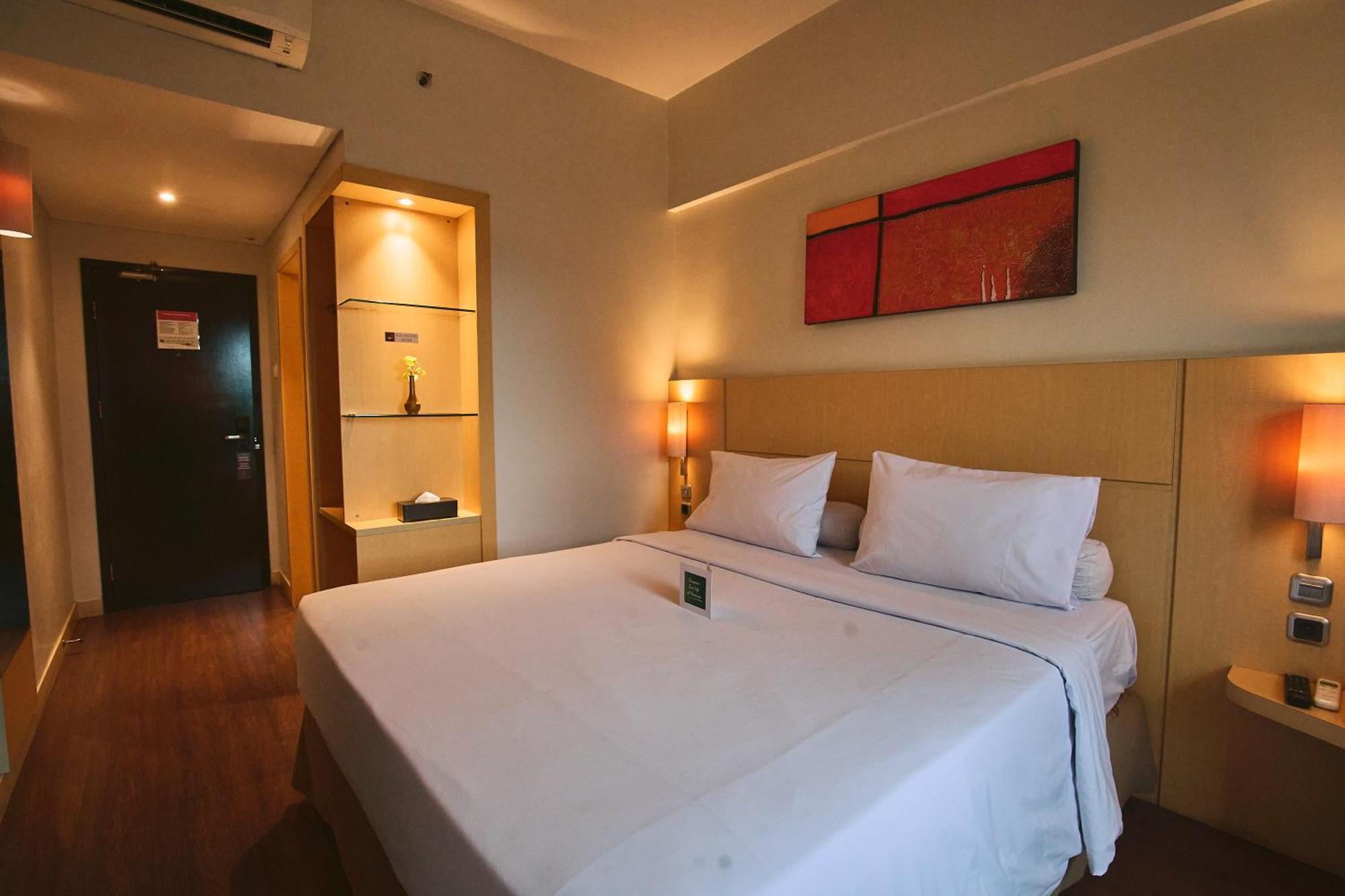 Hotel Horison Arcadia Wahid Hasyim Jakarta Exterior foto