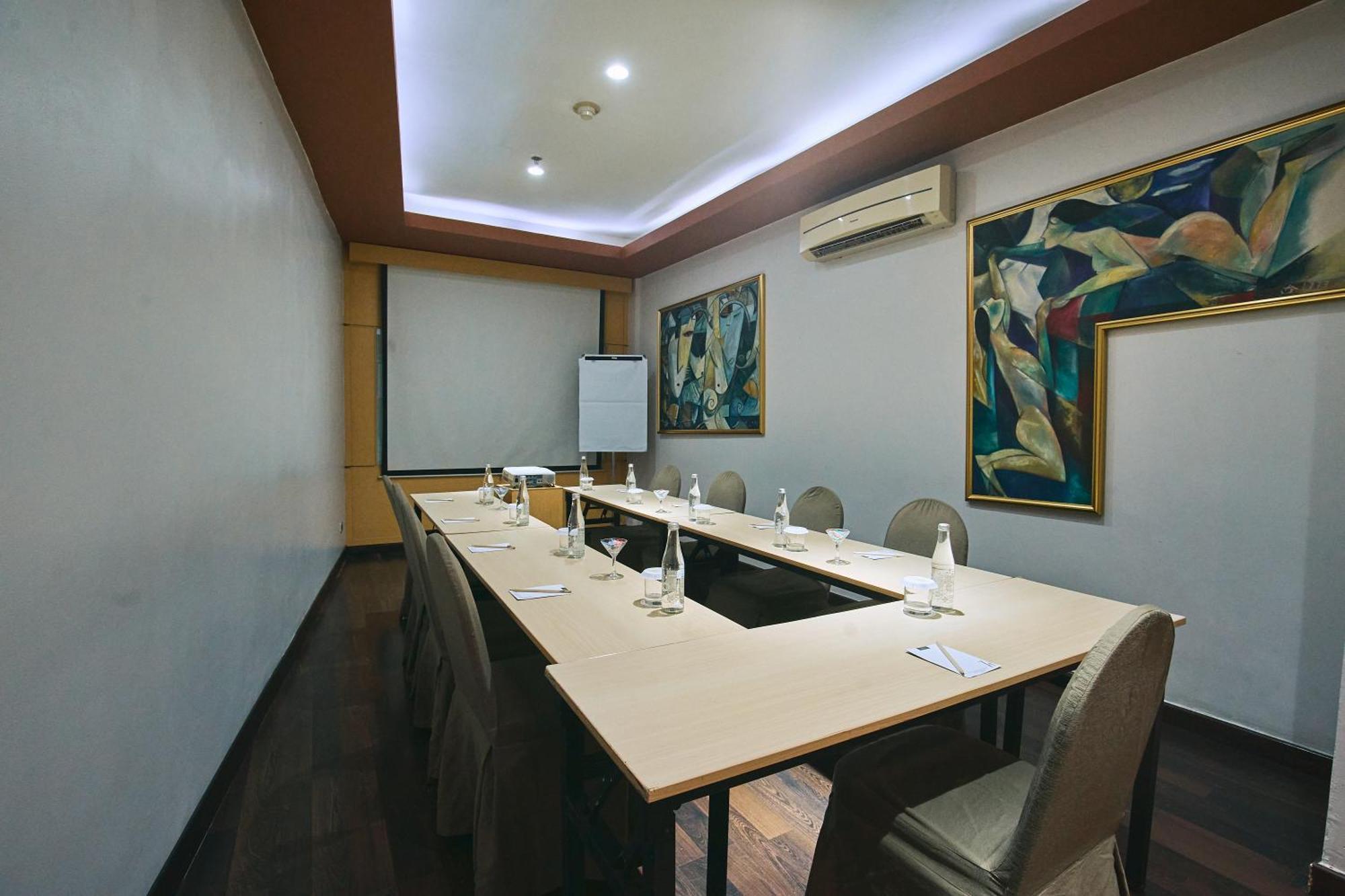 Hotel Horison Arcadia Wahid Hasyim Jakarta Exterior foto